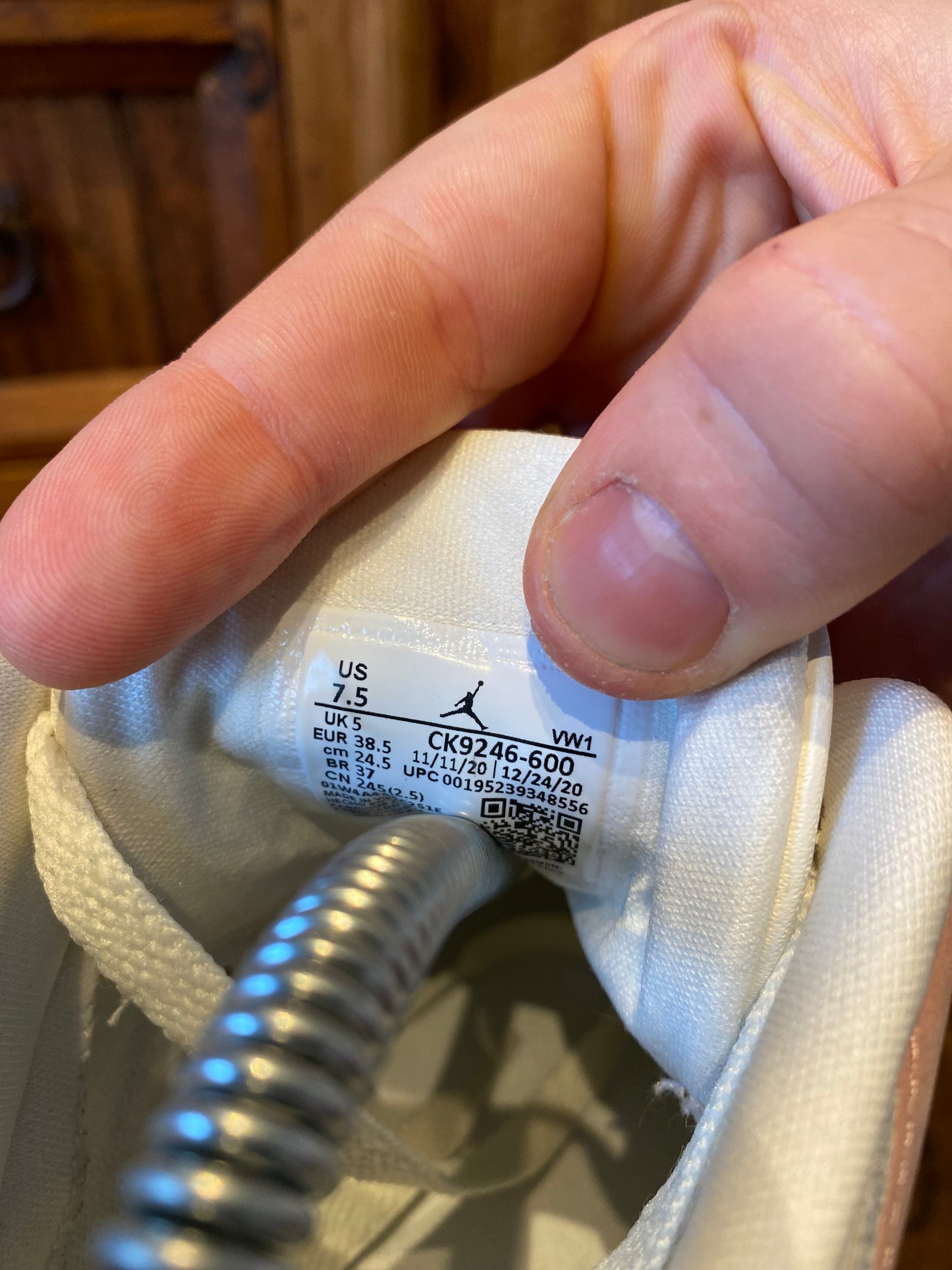 JORDAN 3 ‘RUST PINK’ - UK 5