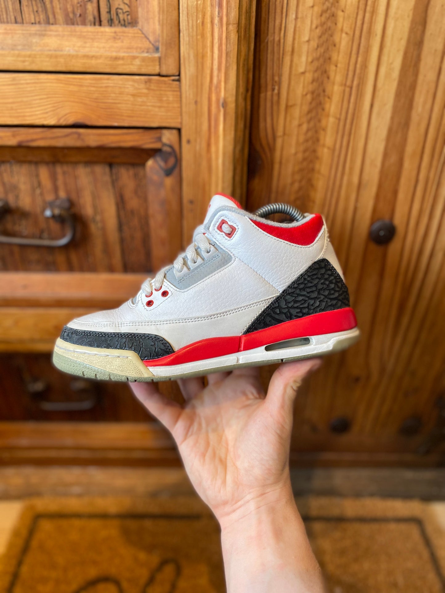 JORDAN 3 ‘FIRE RED’ - UK 5.5
