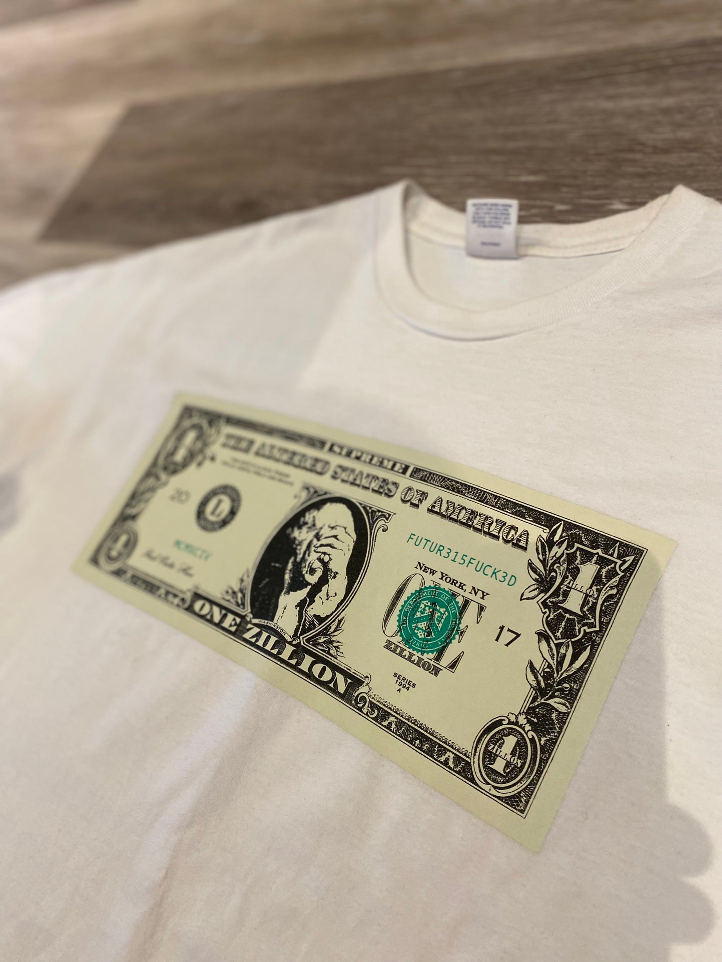 SUPREME DOLLAR TEE - XL