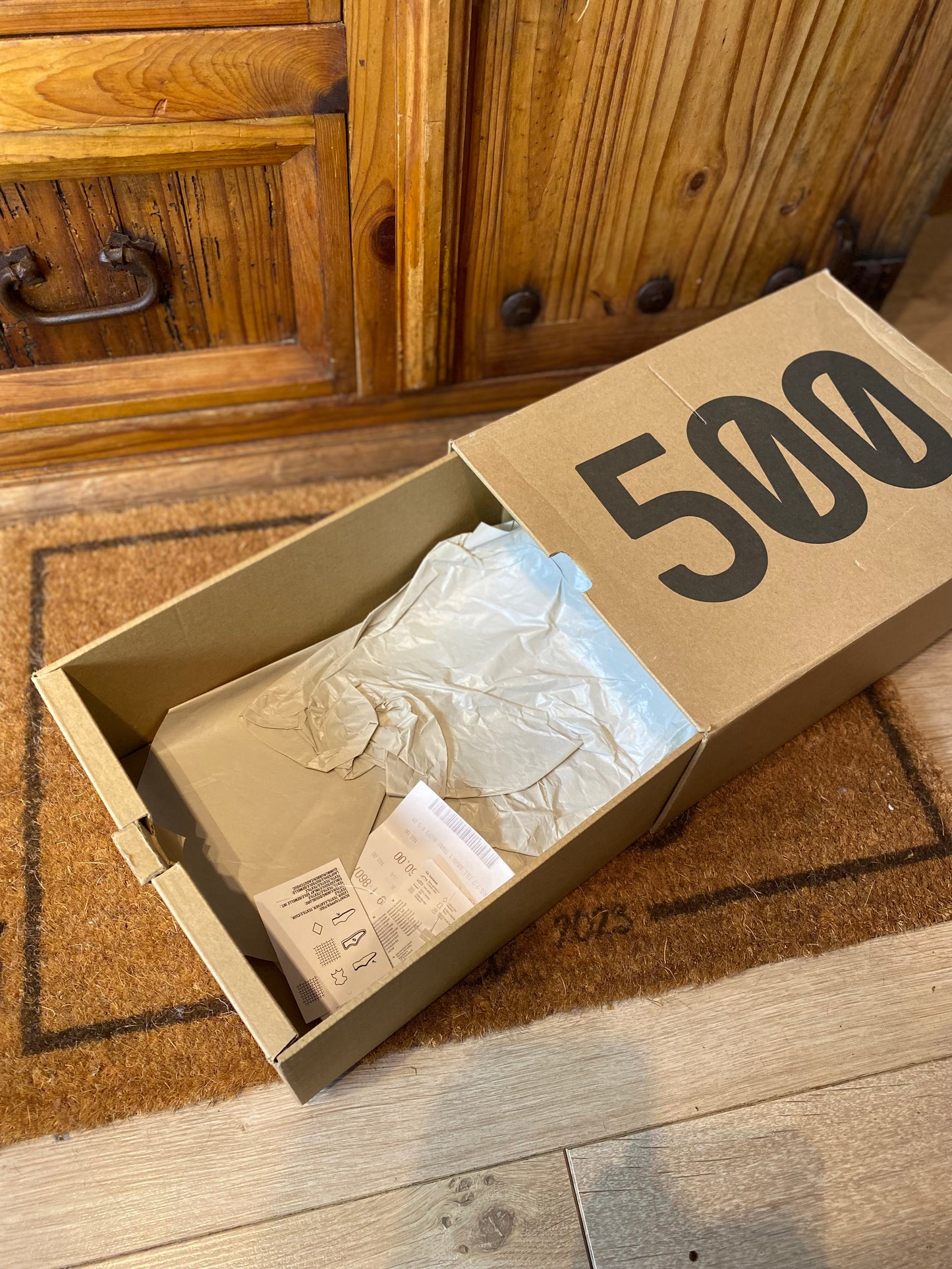 YEEZY 500 ‘STONE SALT’ - UK 7