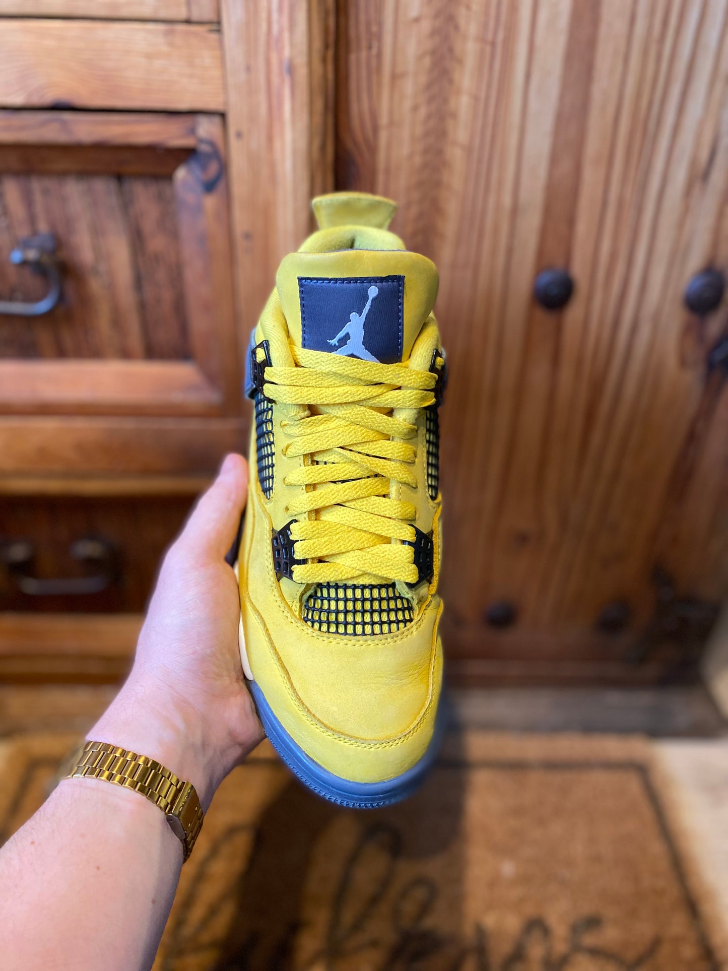 JORDAN 4 ‘LIGHTNING’ - UK 7.5