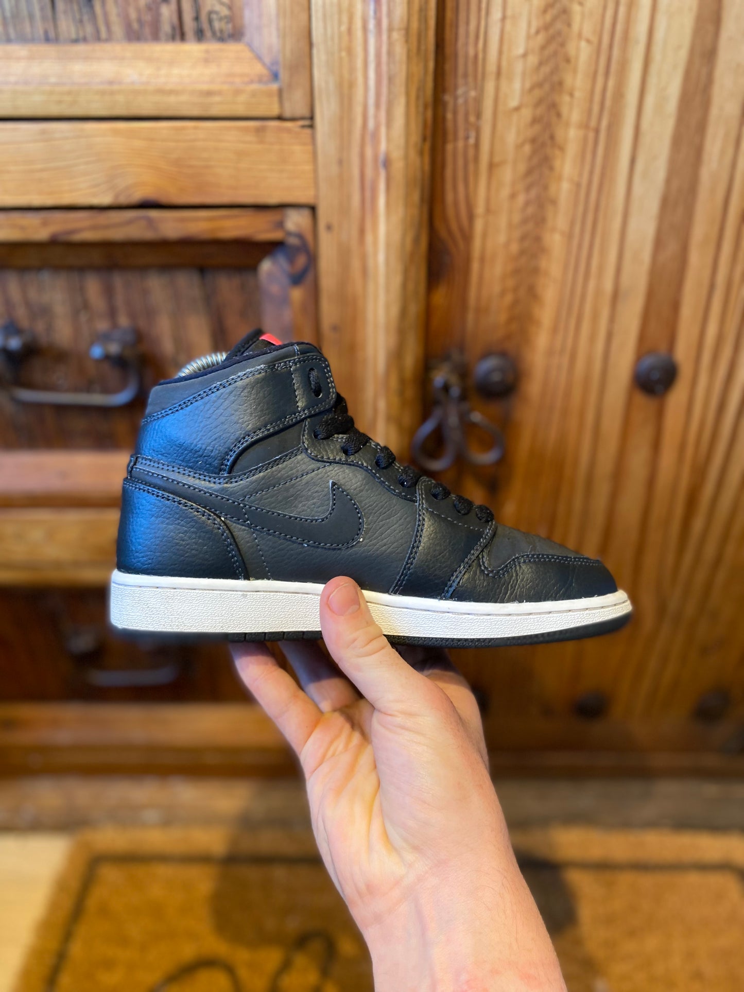 JORDAN 1 HIGH ‘ANTHRACITE’ - UK 3.5
