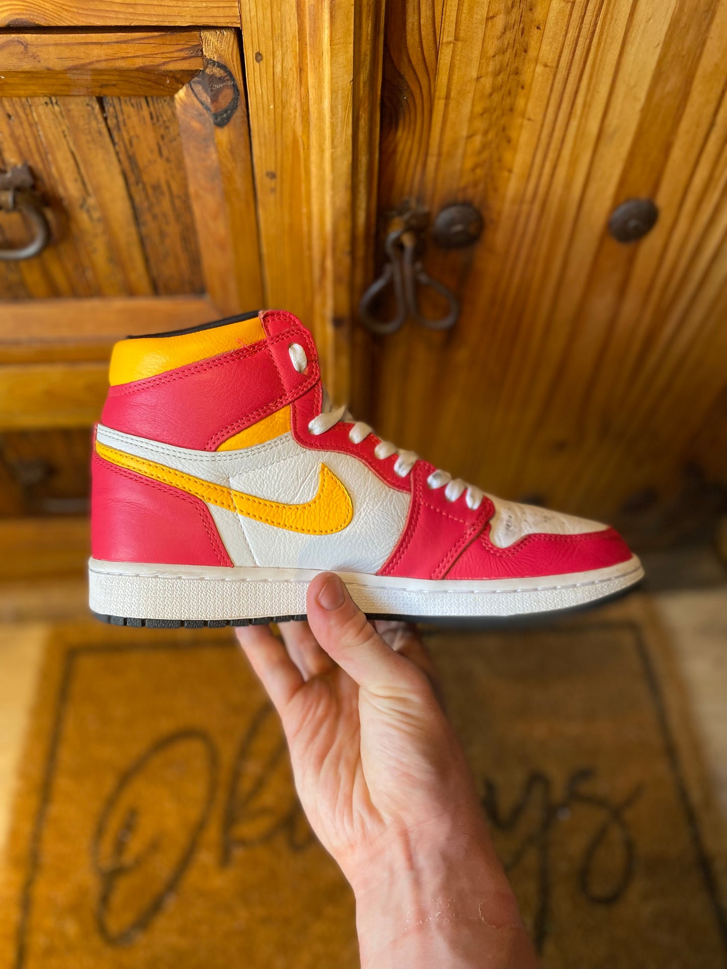 JORDAN 1 HIGH ‘LIGHT FUSION RED’ - UK 7.5