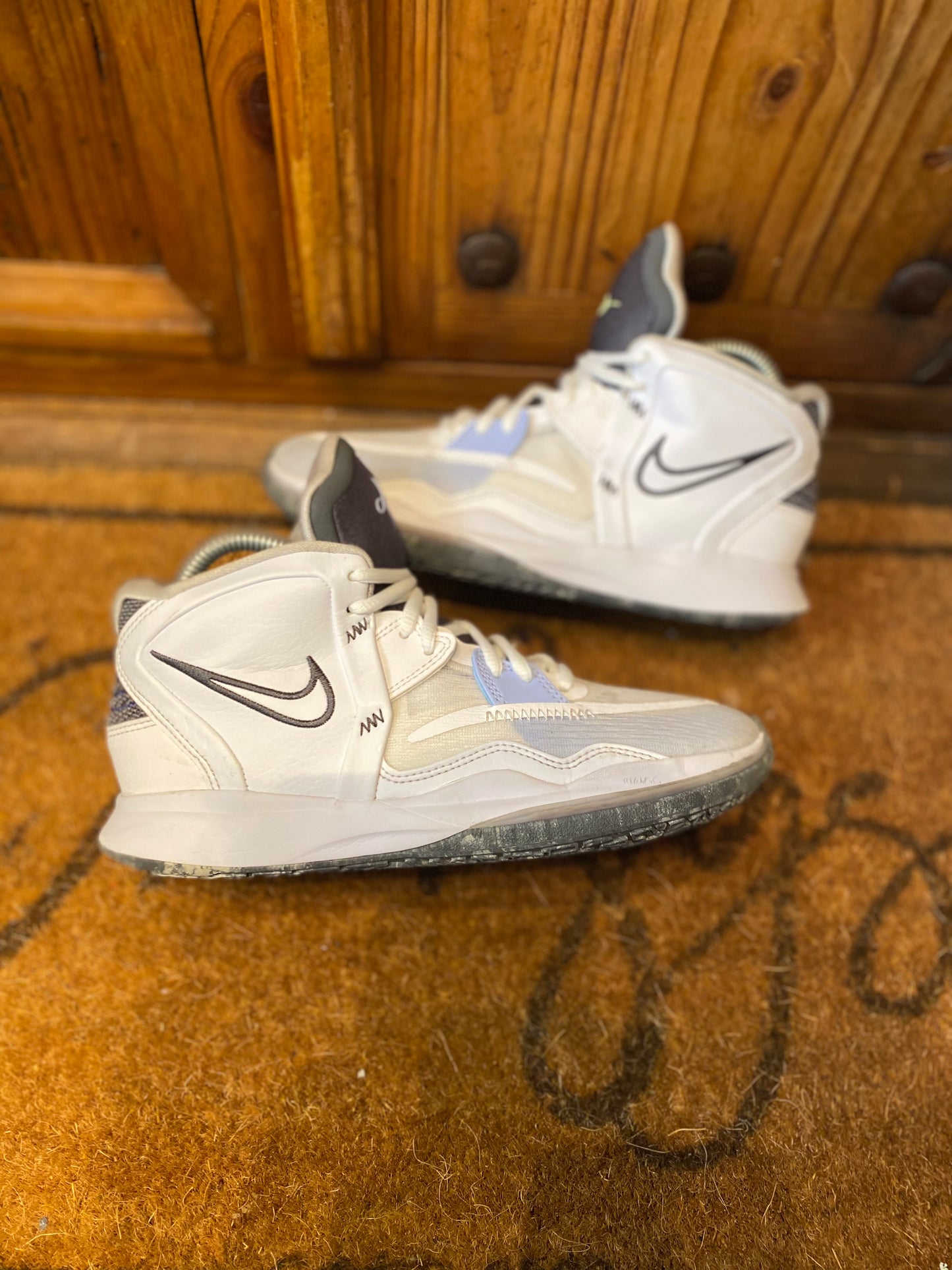 NIKE KYRIE INFINITY ‘SMOKE AND MIRRORS’ - UK 5