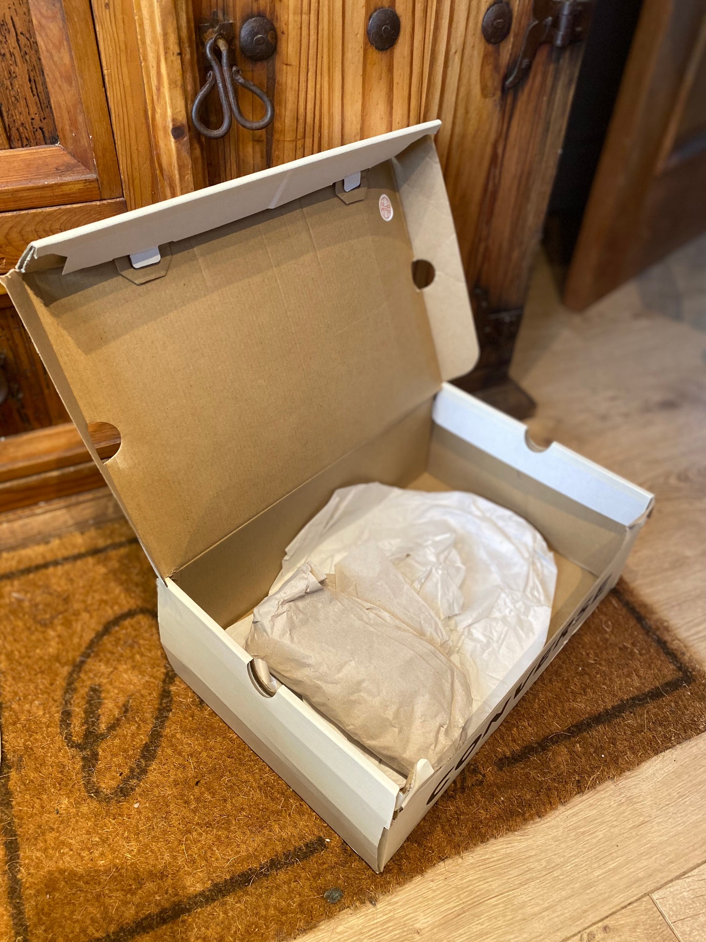 CONVERSE X FEAR OF GOD ESSENTIALS SKID GRID HI - UK 7