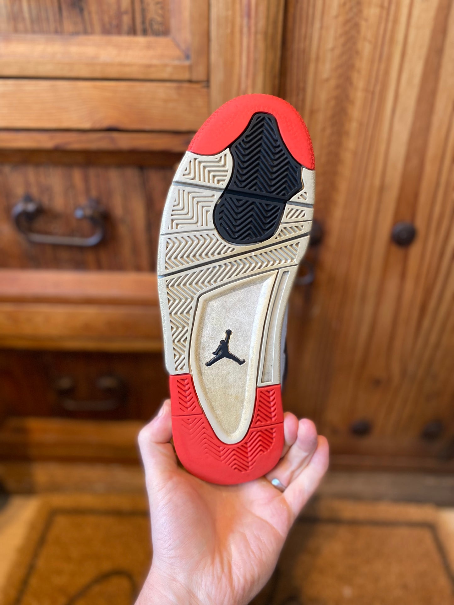 JORDAN 4 ‘FLIGHT NOSTALGIA’ - UK 8