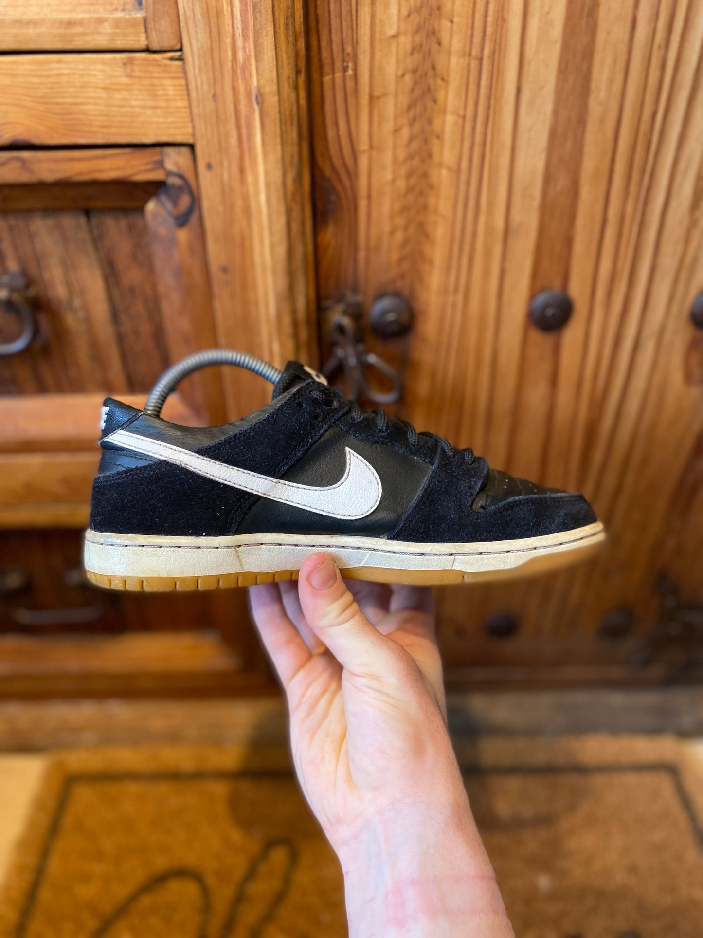 NIKE SB DUNK LOW ‘BLACK WHITE GUM’ 2016 *RARE* - UK 6