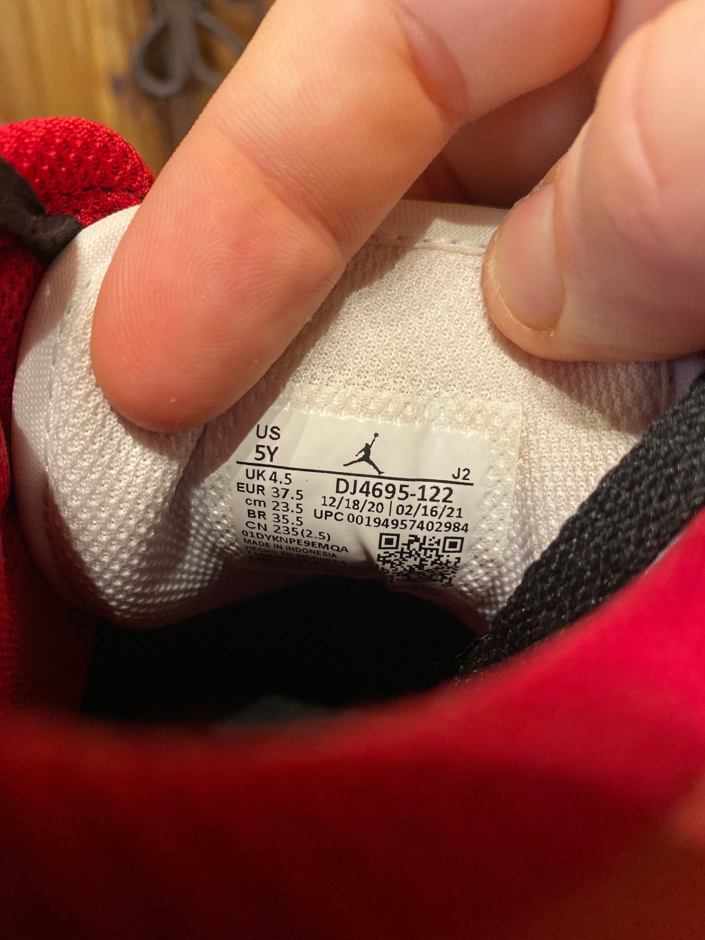 JORDAN 1 MID ‘GYM RED’ - UK 4.5