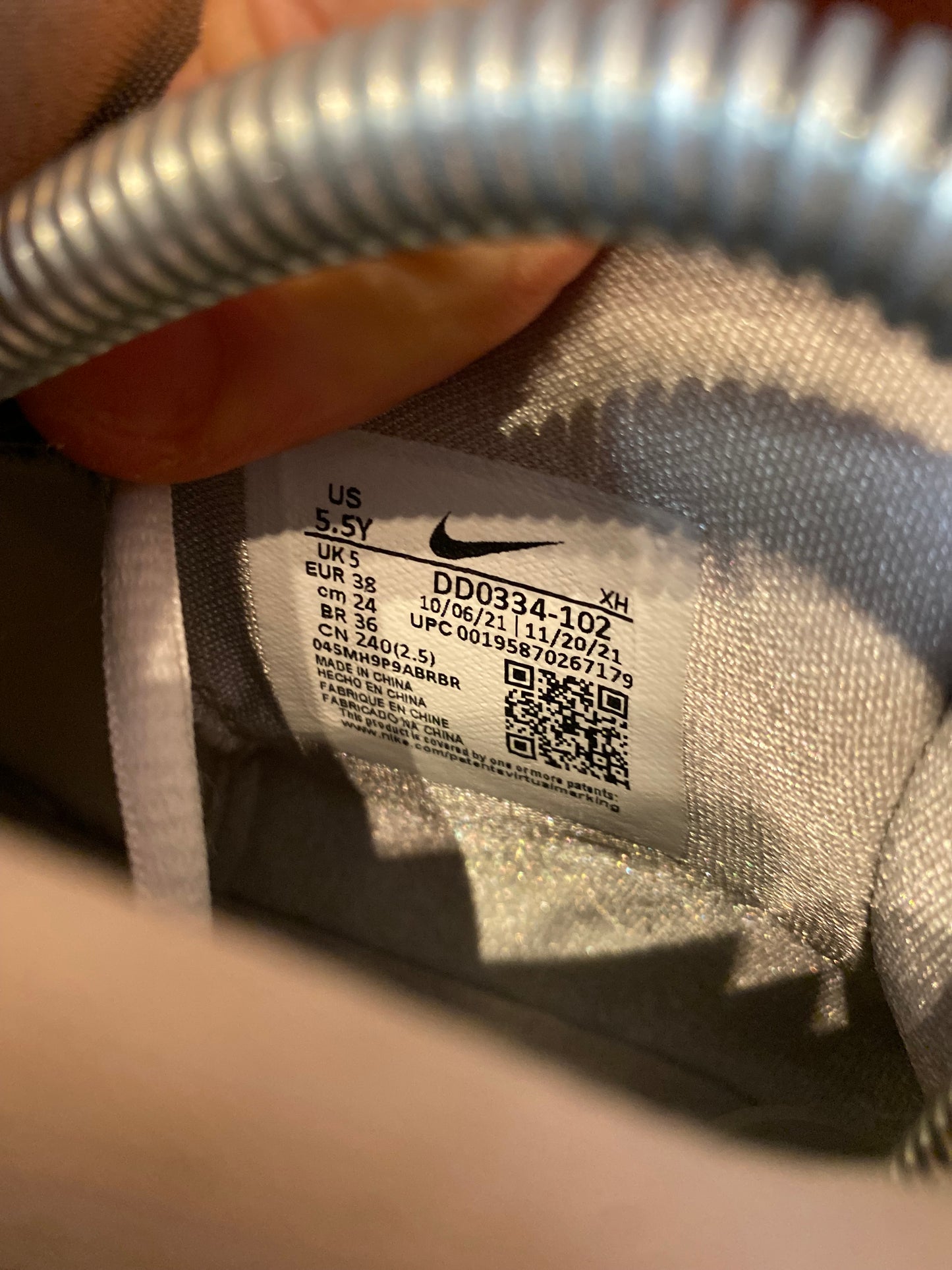 NIKE KYRIE INFINITY ‘SMOKE AND MIRRORS’ - UK 5