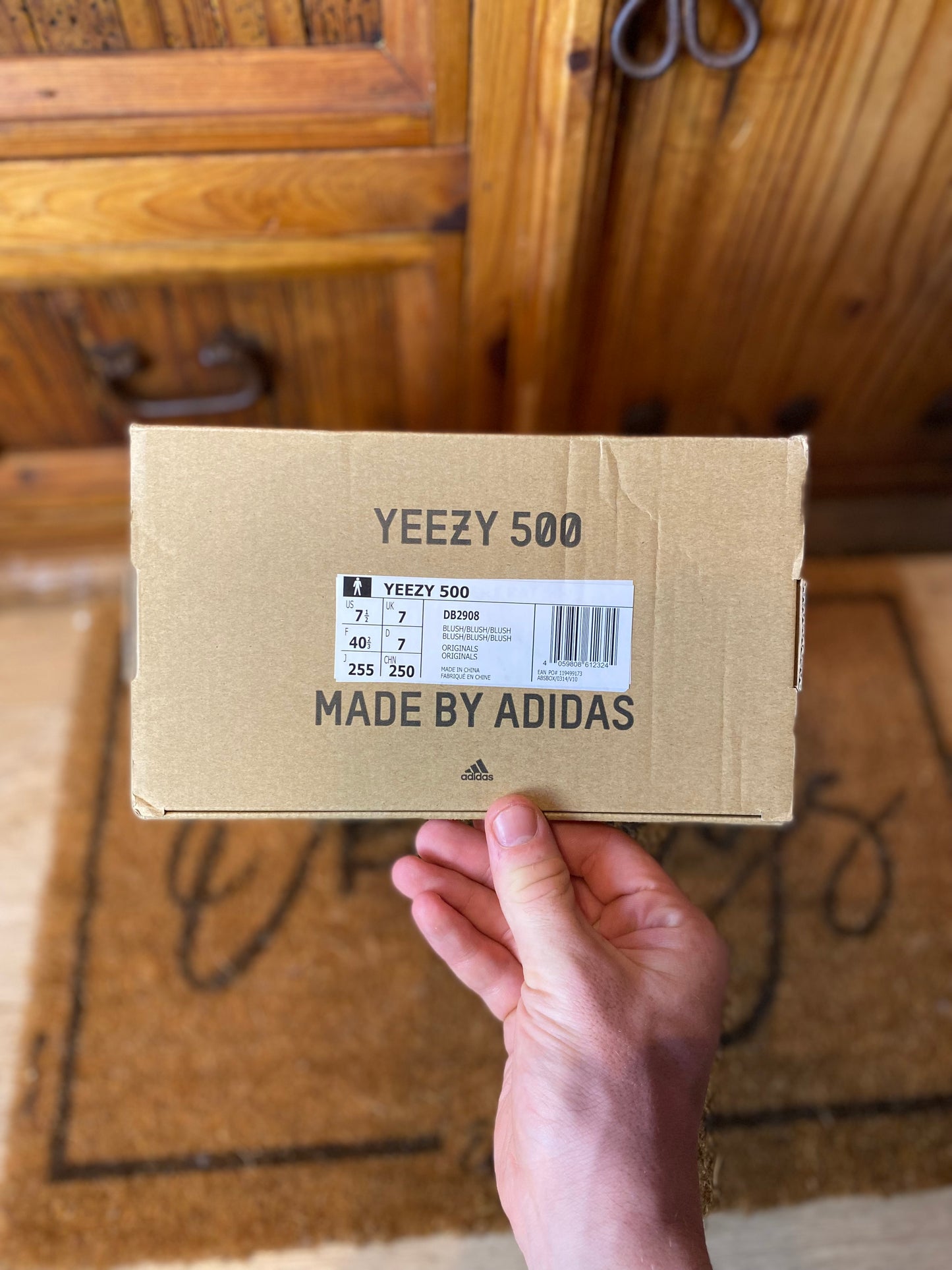 YEEZY 500 ‘STONE SALT’ - UK 7