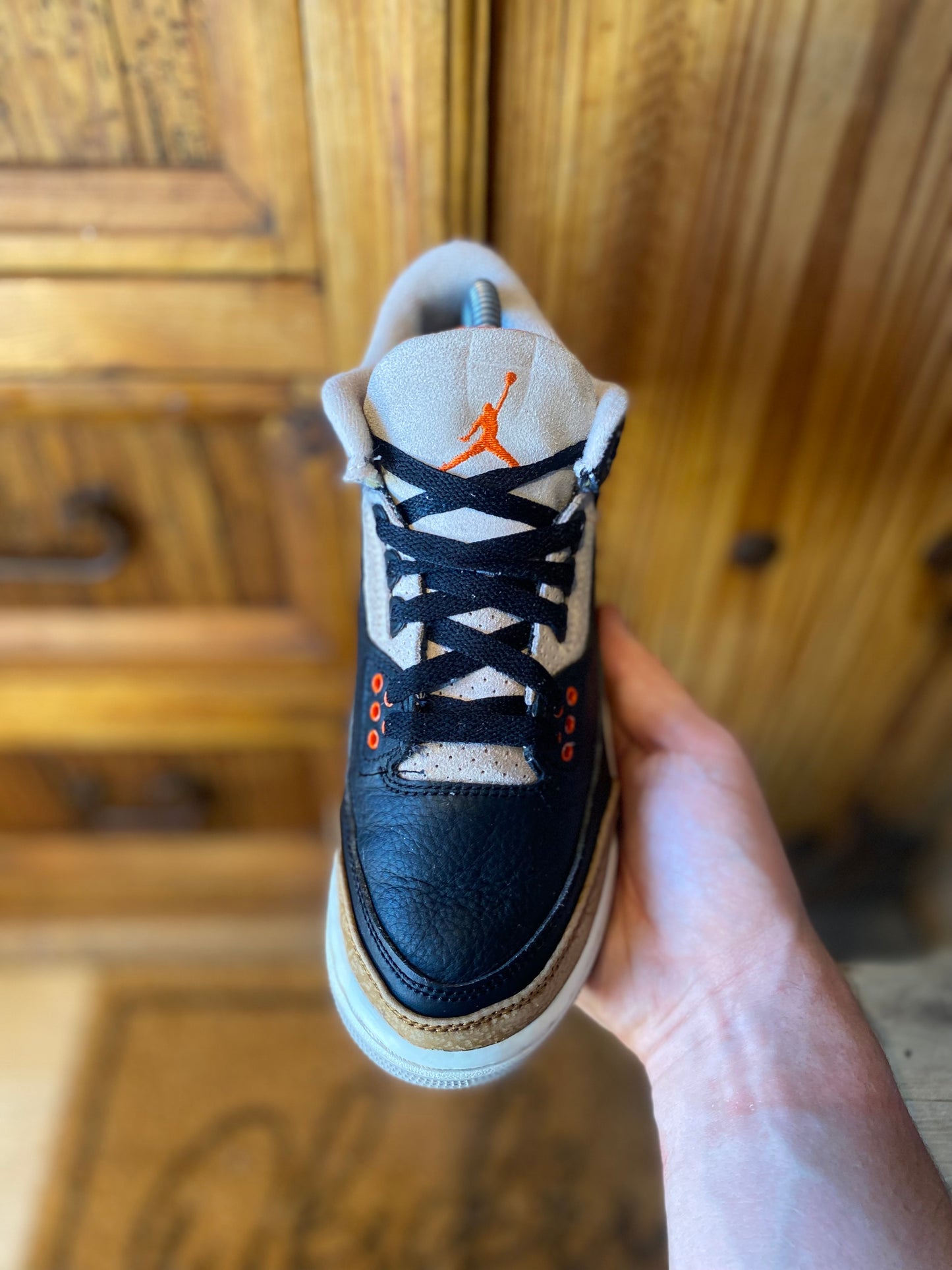 JORDAN 3 ‘DESERT ELEPHANT’ - UK 4.5