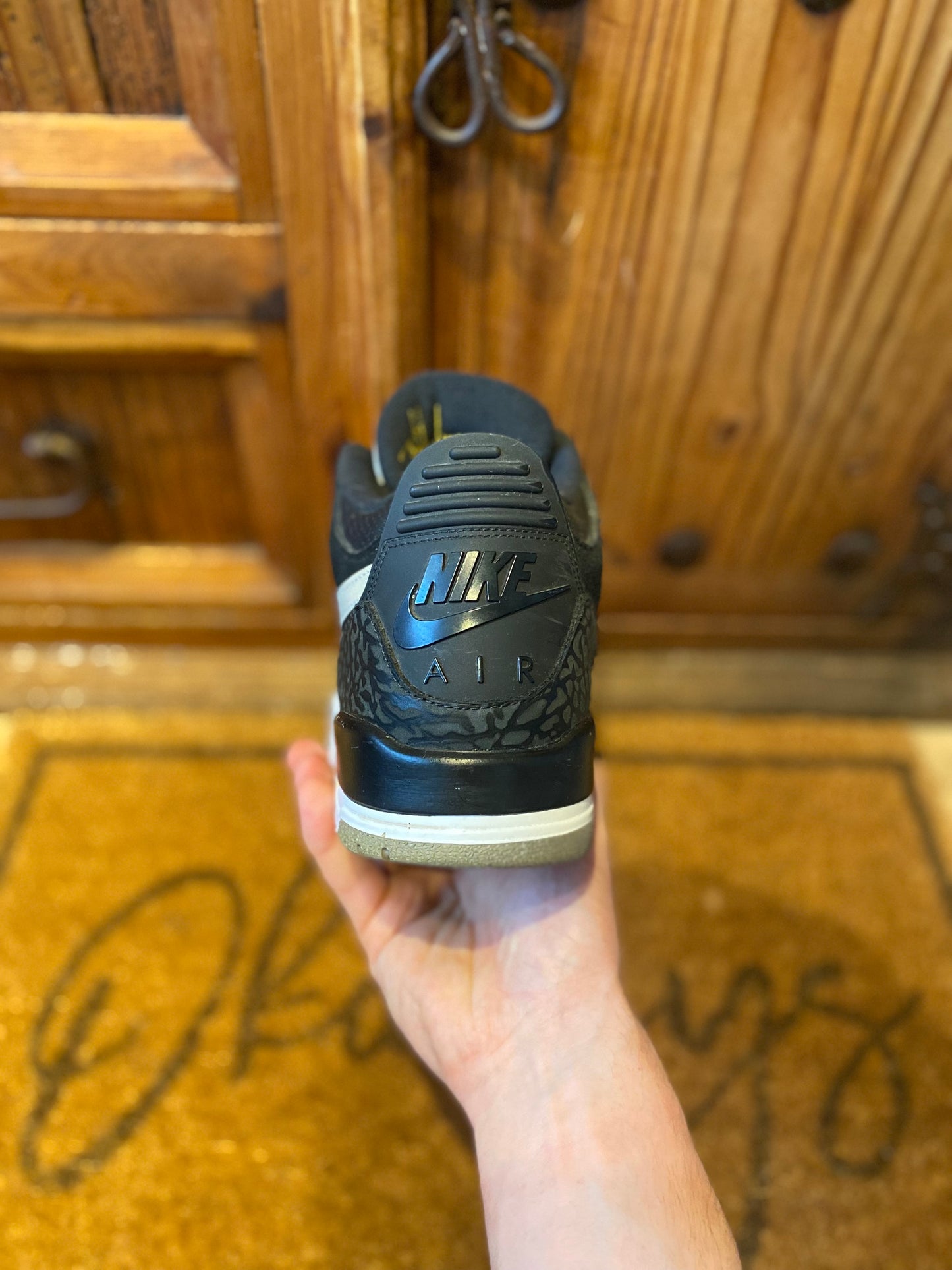 JORDAN 3 ‘TINKER HATFIELD BLACK CEMENT GOLD’ - UK 11