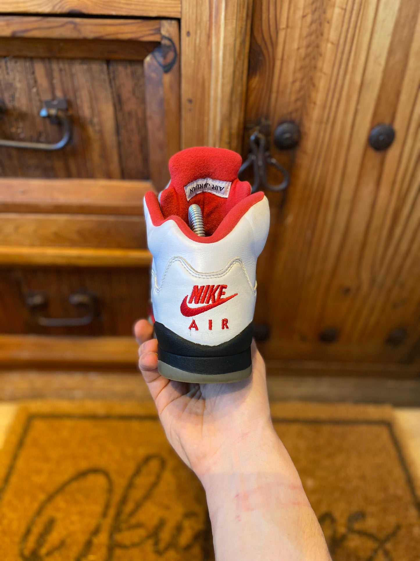 JORDAN 5 ‘FIRE RED SILVER TONGUE’ - UK 5.5